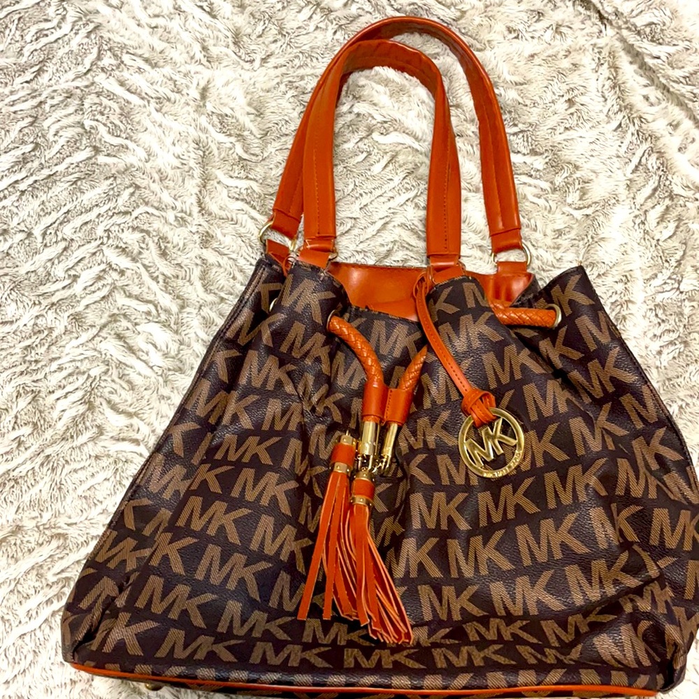 MK purse. Dark and light brown. Super spacious